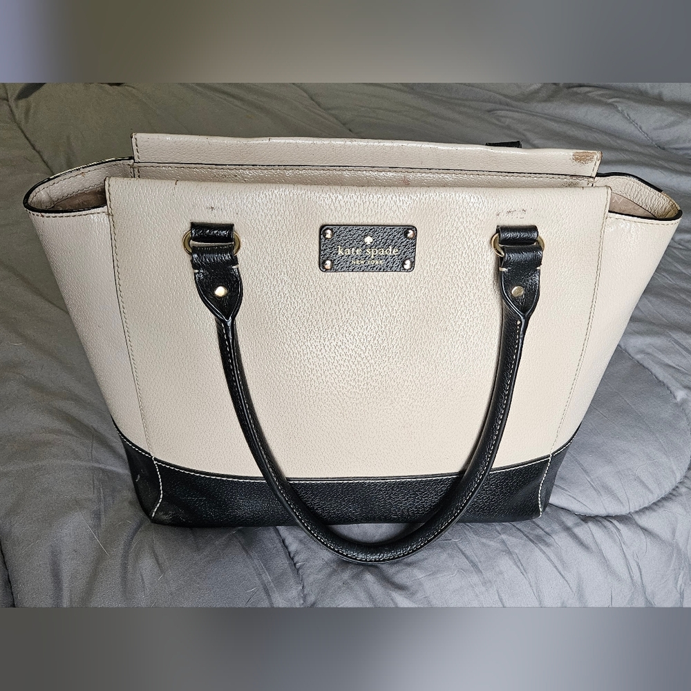 Kate Spade Black and Cream Women's Bag